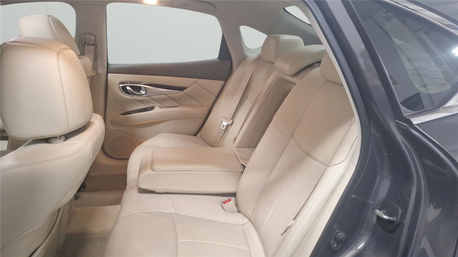 Used 2012 INFINITI M37 x w/ Premium Pkg AWD/4WD image 11