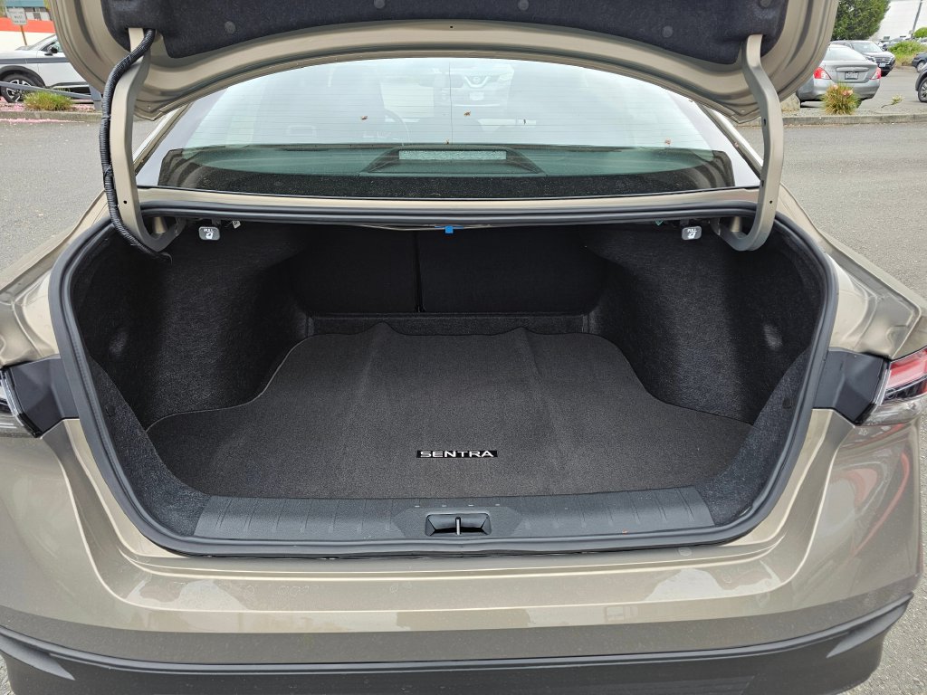 New 2026 Nissan Sentra SV w/ Floor Mat Package FWD image 11