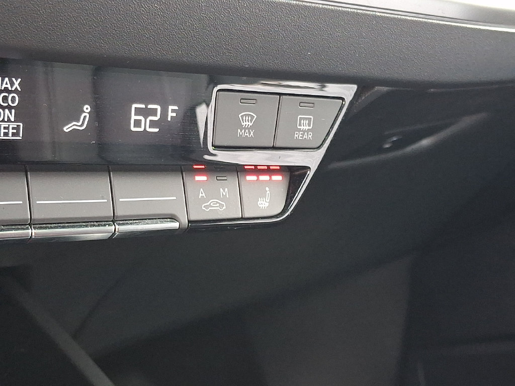 Certified 2023 Audi Q4 e-tron Premium Plus w/ Premium Plus AWD/4WD image 25