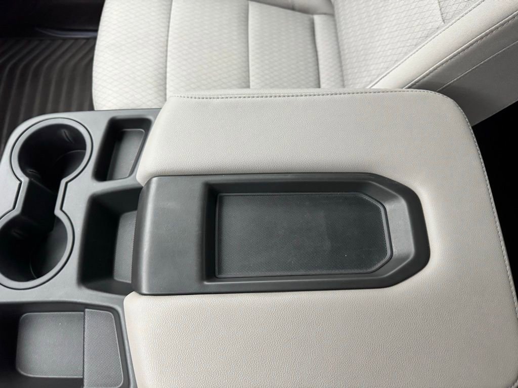 Used 2025 GMC Sierra 1500 SLE image 29