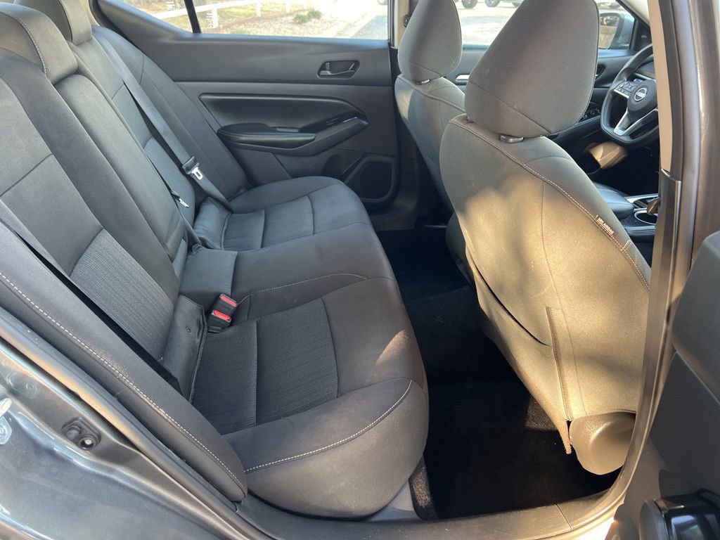 Used 2023 Nissan Altima 2.5 SV image 14