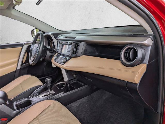 Used 2016 Toyota RAV4 XLE w/ Protection Package AWD/4WD image 21