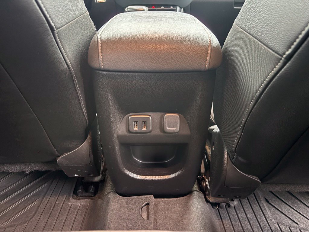 Used 2017 Chevrolet Colorado Z71 AWD/4WD image 31