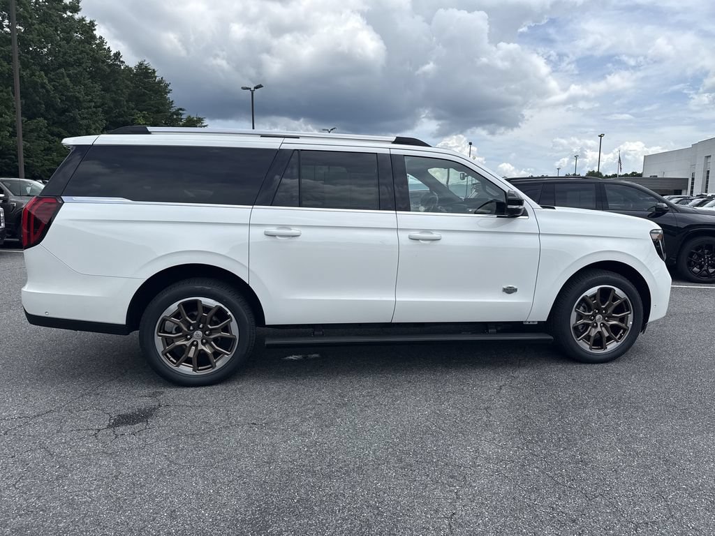 Used 2025 Ford Expedition Max King Ranch AWD/4WD image 8
