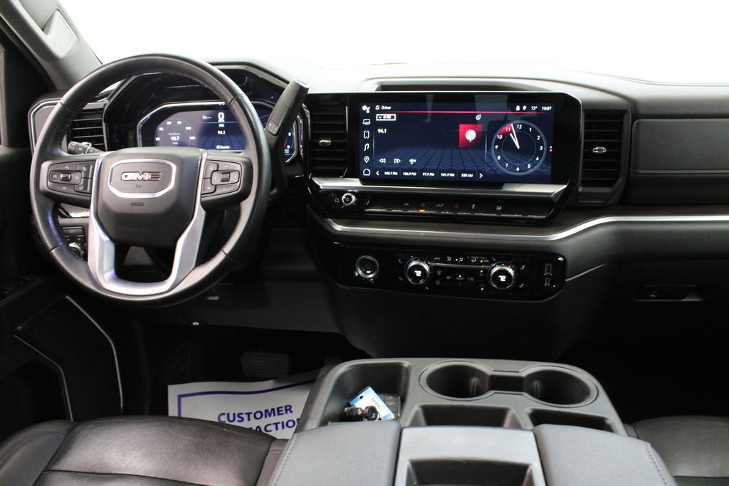 Used 2024 GMC Sierra 1500 SLT AWD/4WD image 9