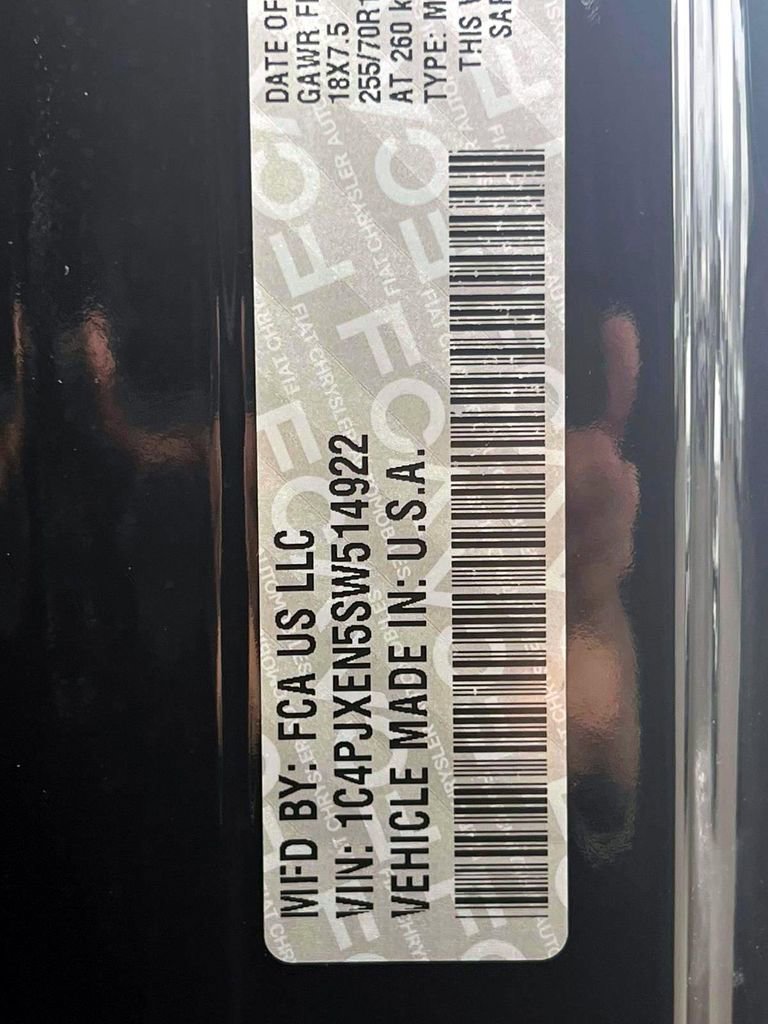 Certified 2025 Jeep Wrangler Sahara image 17