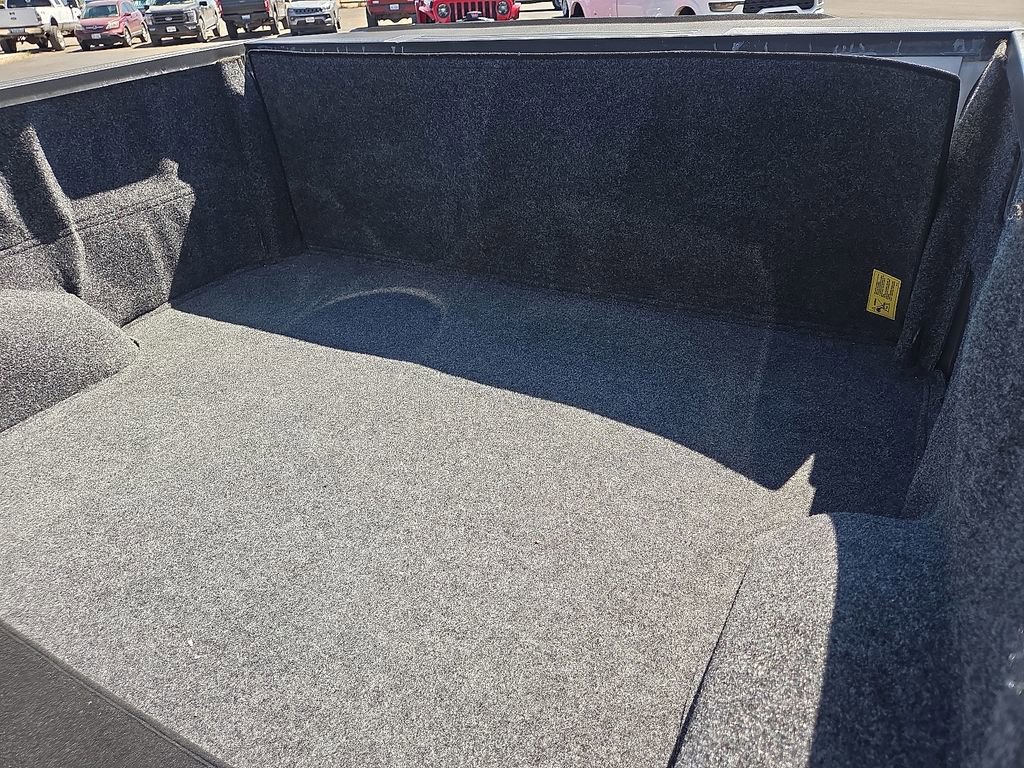 Used 2025 Ford F150 Lariat w/ Equipment Group 501A Mid image 19