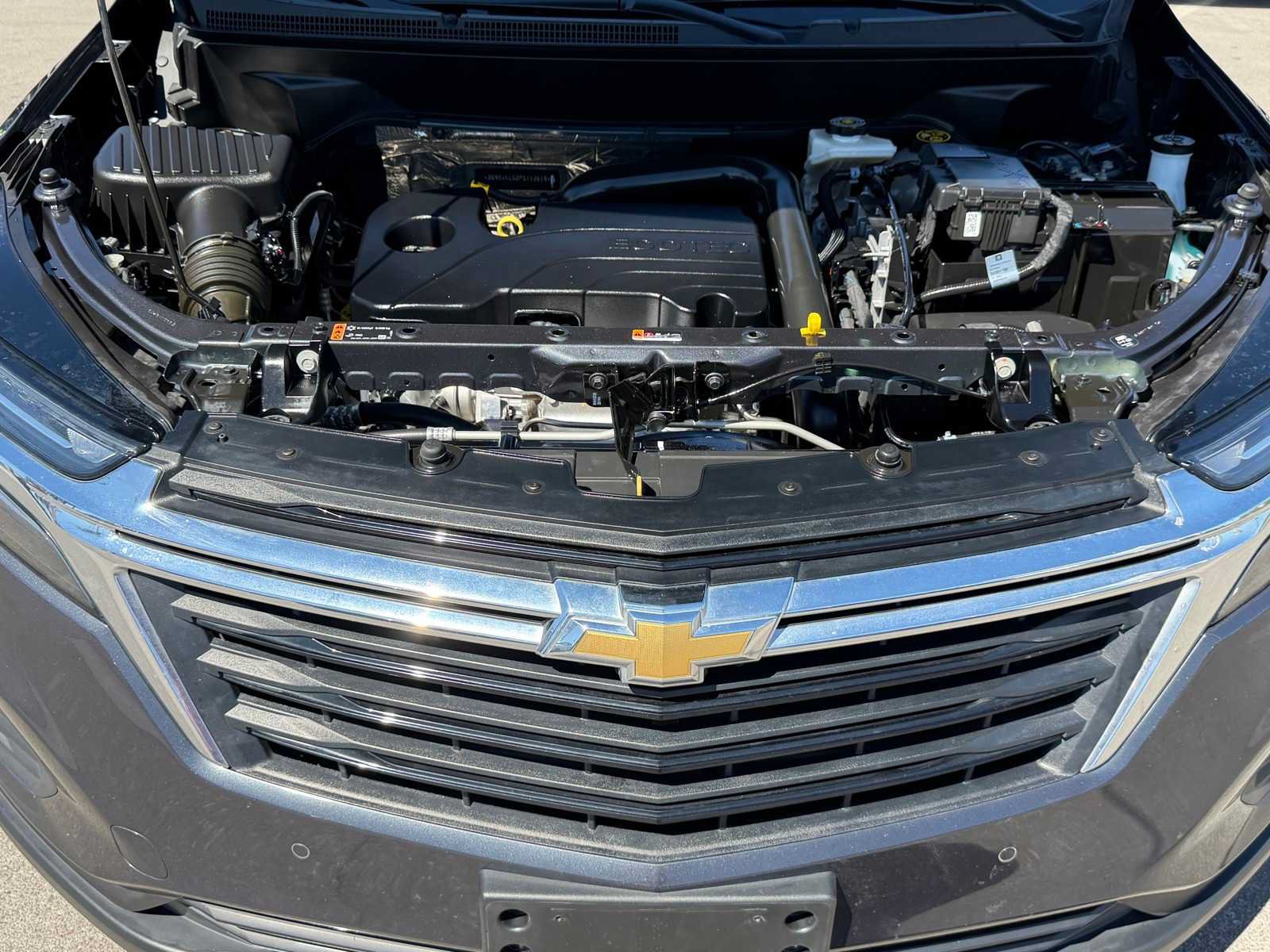 Used 2023 Chevrolet Equinox LT FWD image 32