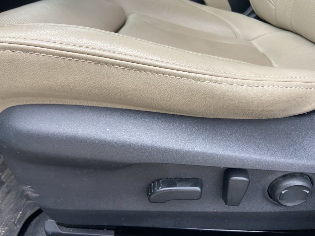 Used 2022 Subaru Legacy Limited image 19