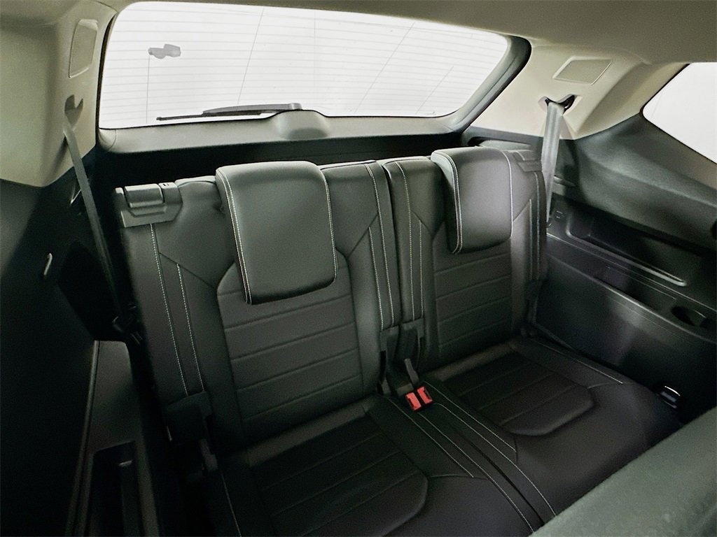 Used 2021 Volkswagen Atlas SEL Premium image 28