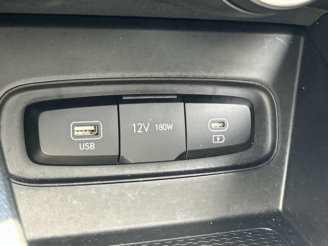 Certified 2024 Hyundai Venue SEL FWD image 22