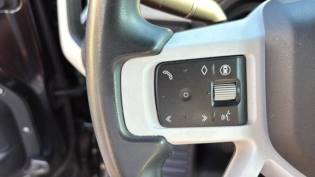 Used 2025 Land Rover Defender 110 S AWD/4WD image 16
