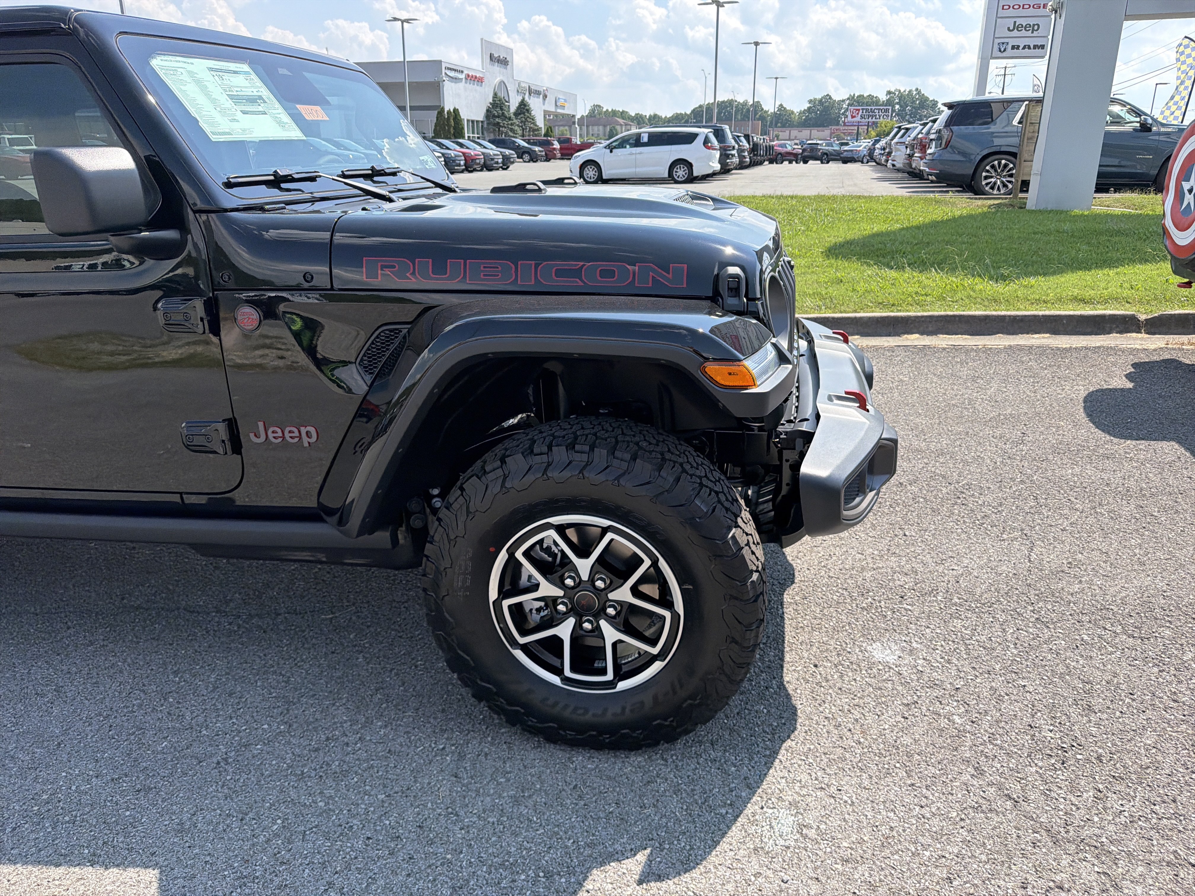 New 2027 Jeep Wrangler Unlimited Rubicon AWD/4WD image 4