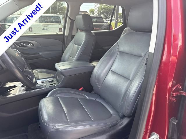 Used 2020 Chevrolet Traverse Premier FWD image 13