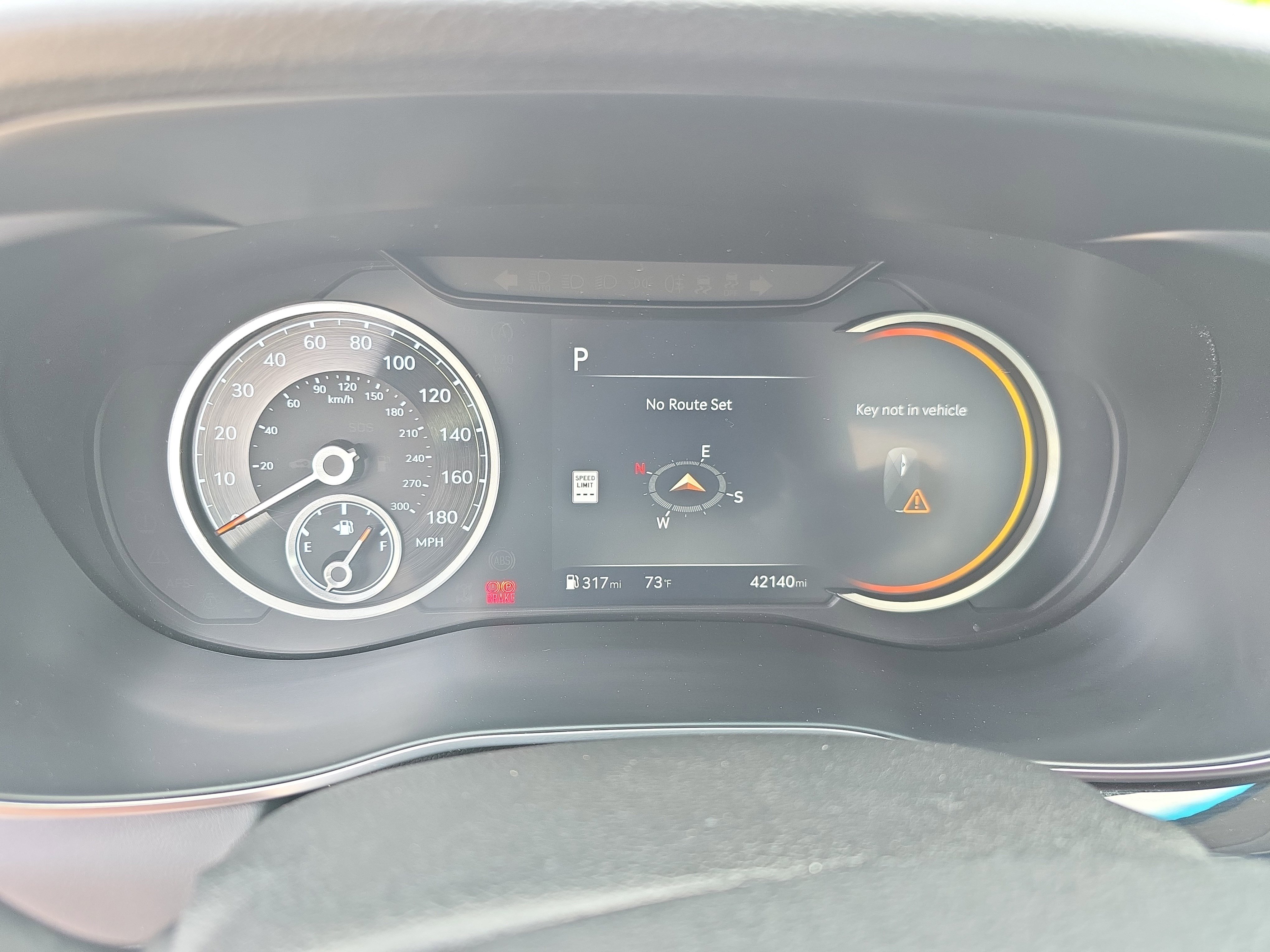 Used 2025 Genesis G70 2.5T AWD/4WD image 16