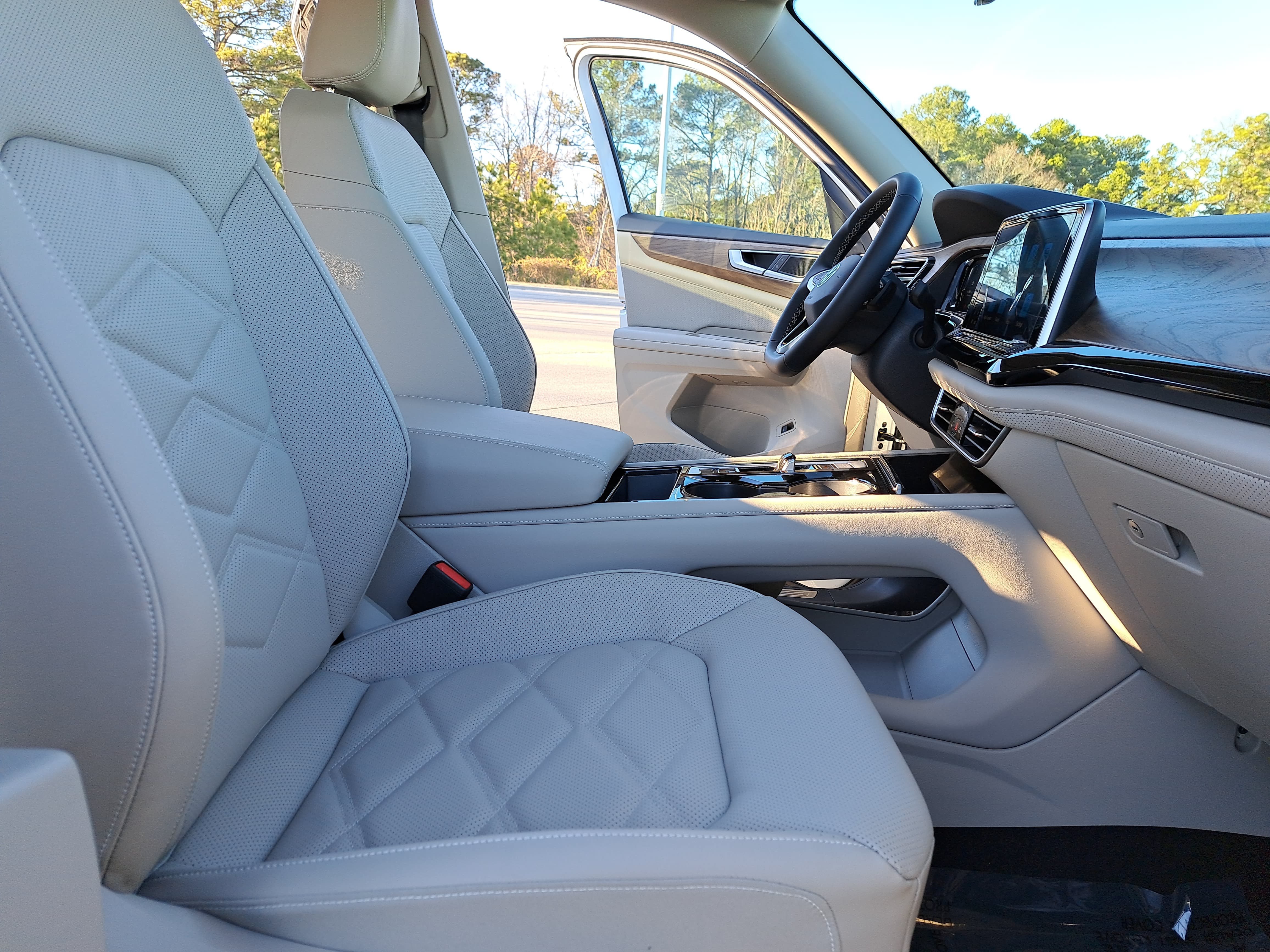 New 2026 Volkswagen Atlas SE AWD/4WD image 10