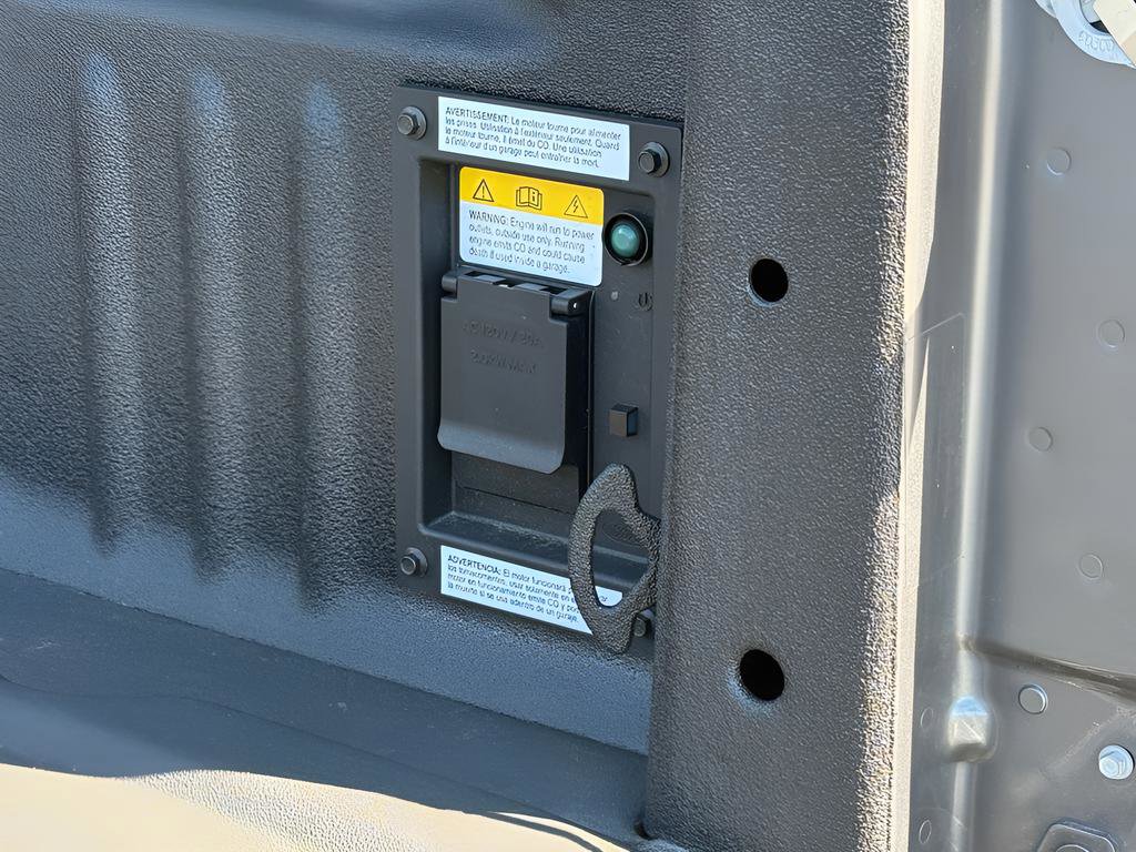 Used 2024 Ford F350 Platinum AWD/4WD image 24