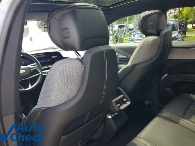 Certified 2024 Cadillac Lyriq Tech RWD image 14