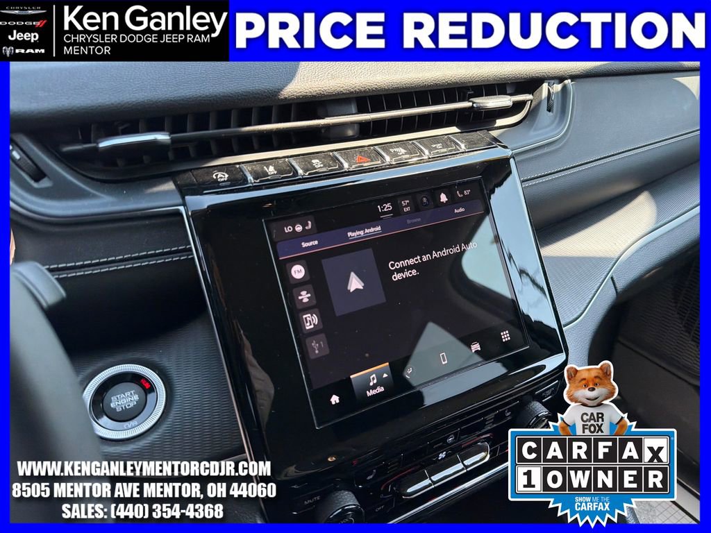 Used 2023 Jeep Grand Cherokee Laredo w/ Luxury Tech Group I image 15