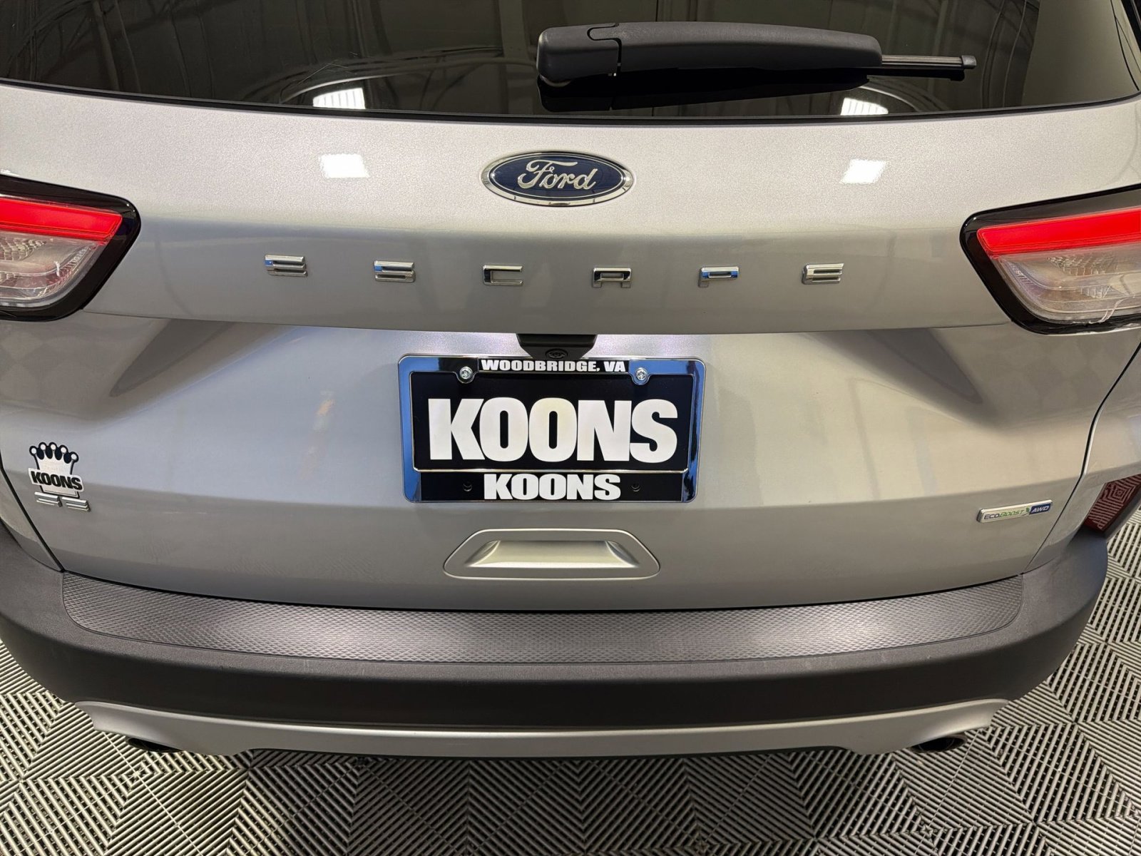 Used 2020 Ford Escape SE image 24