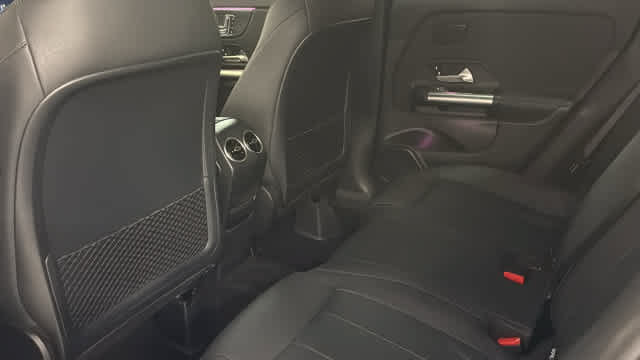 Used 2025 Mercedes-Benz GLA 250 4MATIC image 28