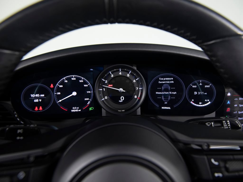 Certified 2022 Porsche 911 Carrera S RWD image 24