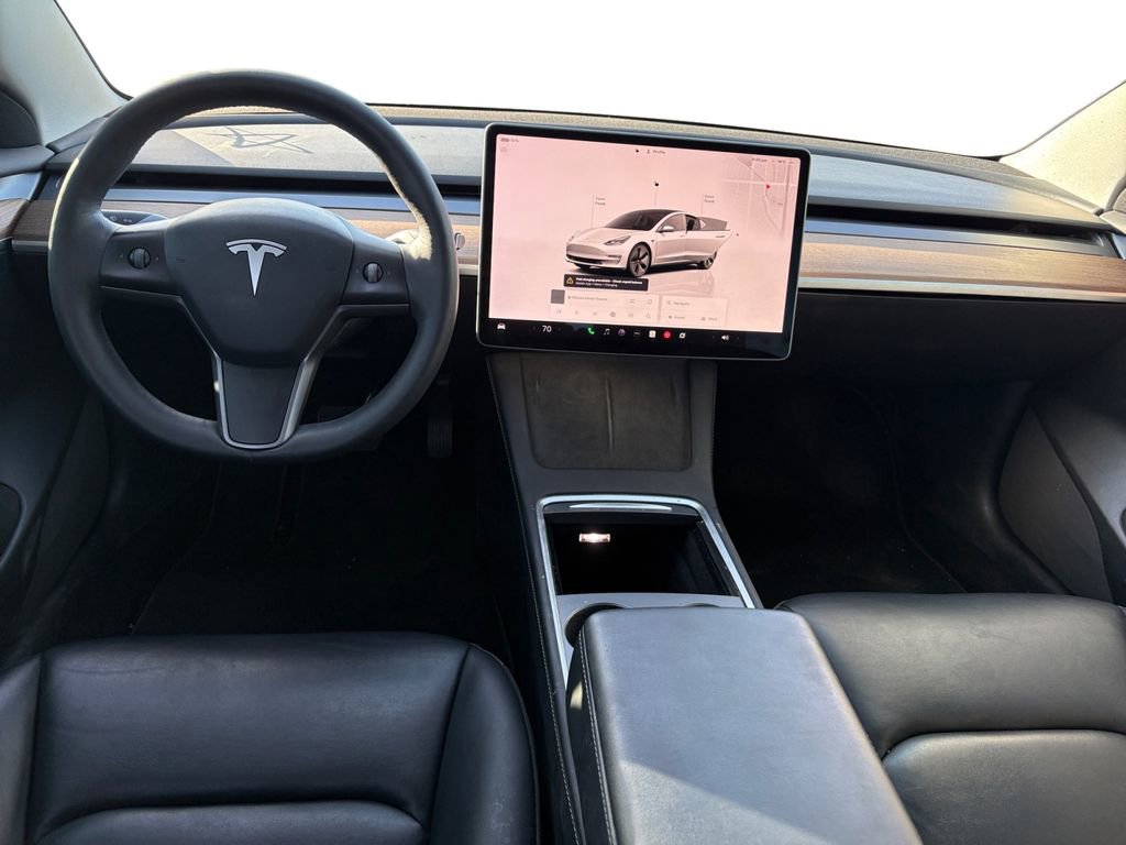 Used 2022 Tesla Model 3 Long Range AWD/4WD image 11