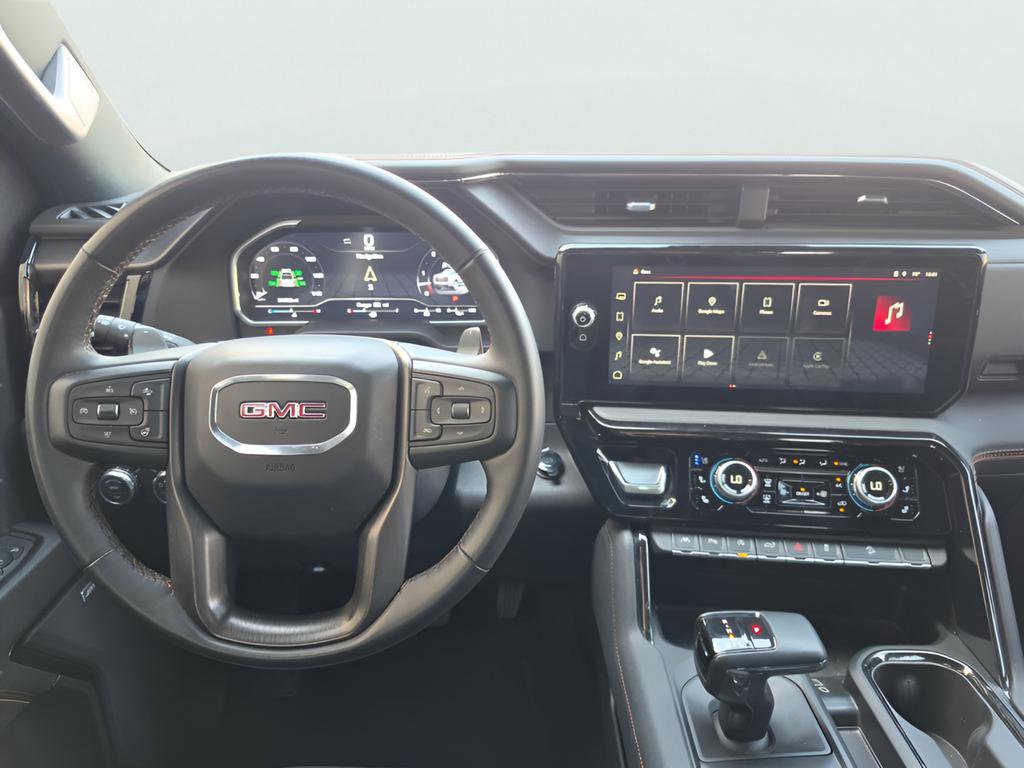 Used 2024 GMC Sierra 1500 AT4 w/ Technology Package AWD/4WD image 20
