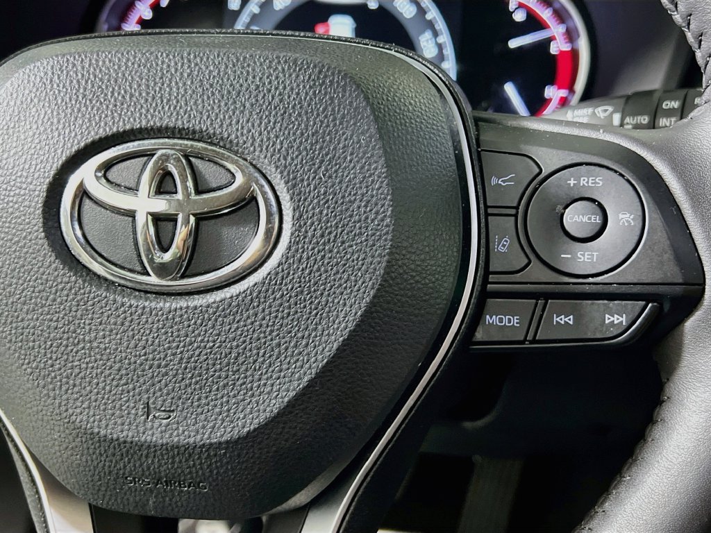 Used 2025 Toyota RAV4 XLE Premium w/ Weather Package FWD image 16