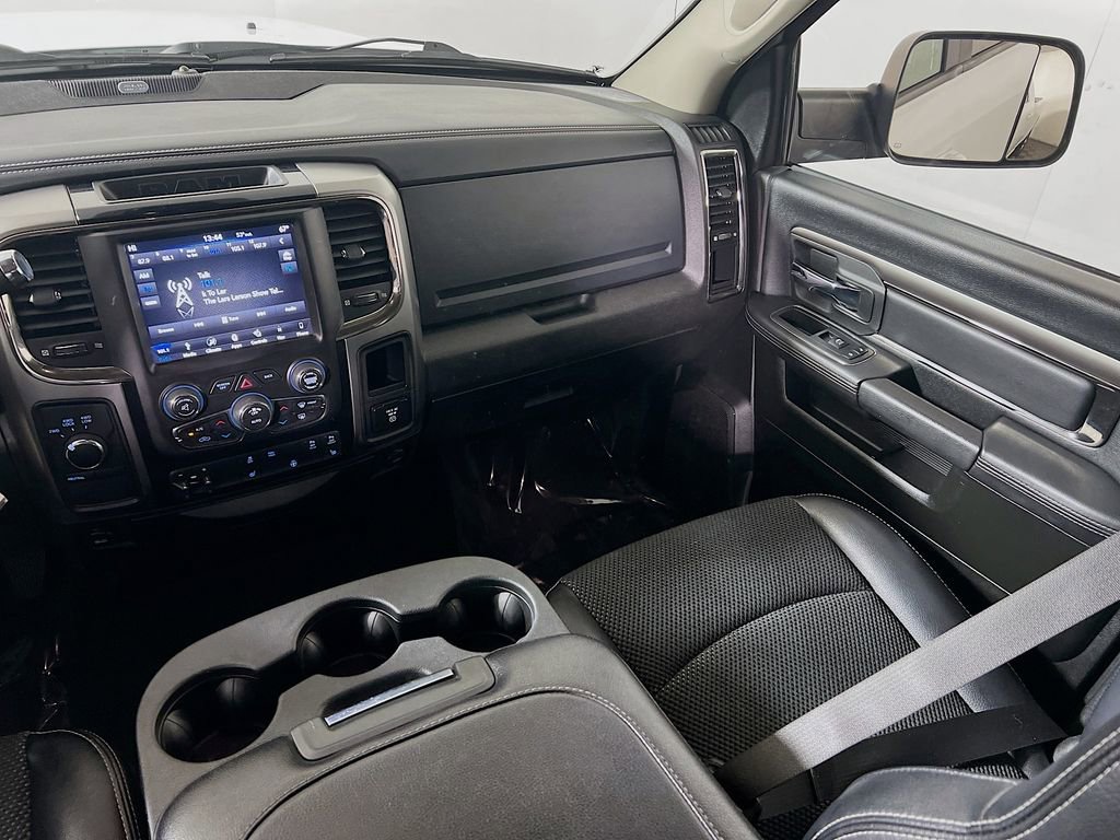 Used 2018 RAM 2500 Big Horn w/ Sport Appearance Group AWD/4WD image 18