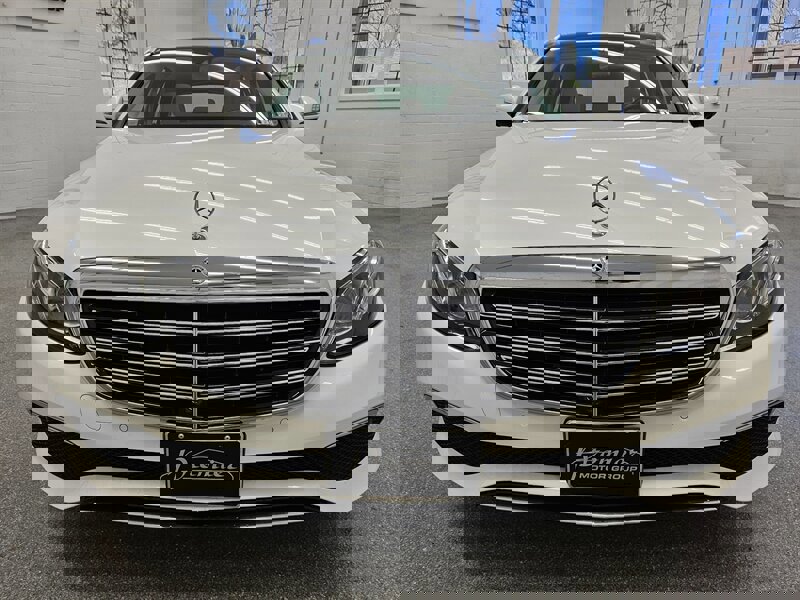 Used 2019 Mercedes-Benz E 450 4MATIC Wagon image 2