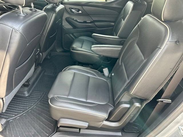 Used 2024 Chevrolet Traverse Premier w/ Redline Edition AWD/4WD image 41