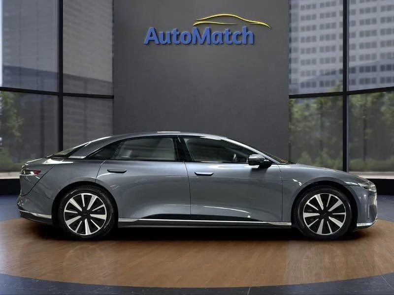 Used 2023 Lucid Air Pure AWD/4WD image 12