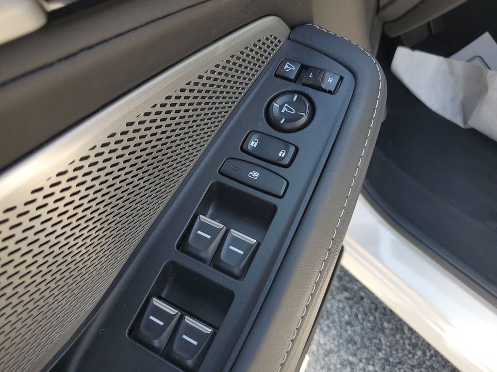 Certified 2024 Acura MDX w/ Technology Package FWD image 20