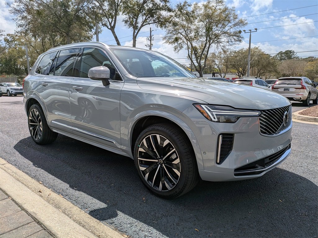 Certified 2026 Volvo XC90 B6 Plus w/ Protection Package Premier image 8