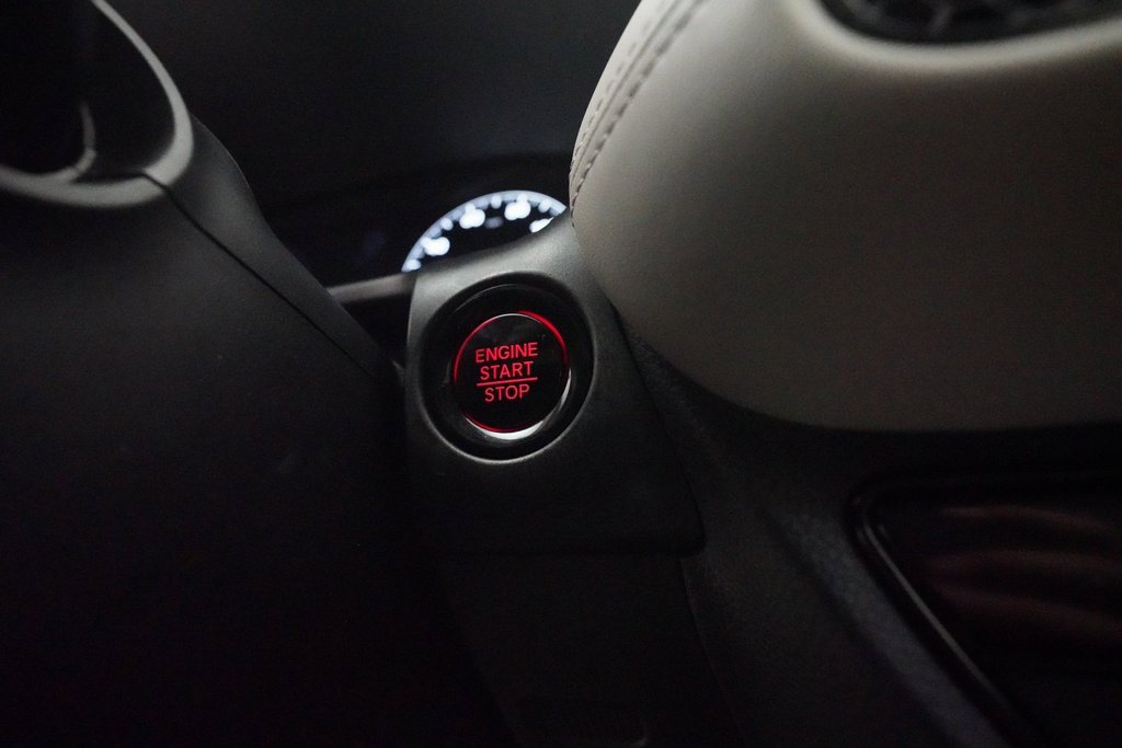 Certified 2023 Honda HR-V LX image 30