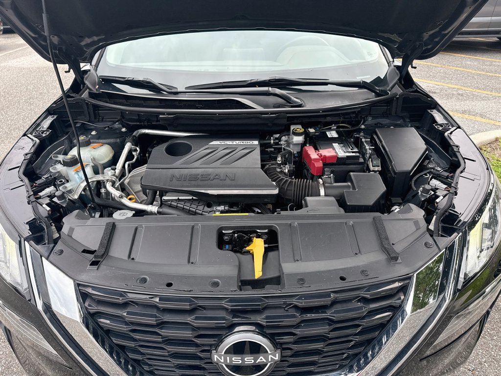 Used 2023 Nissan Rogue SV AWD/4WD image 32