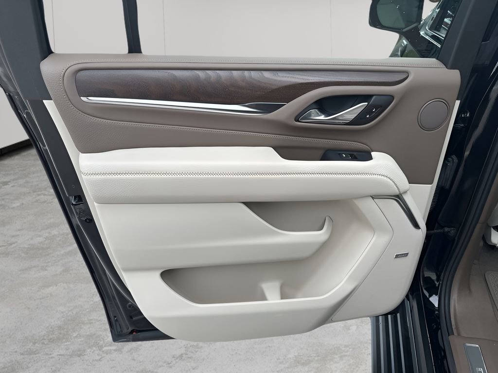 Certified 2024 GMC Yukon XL Denali image 17
