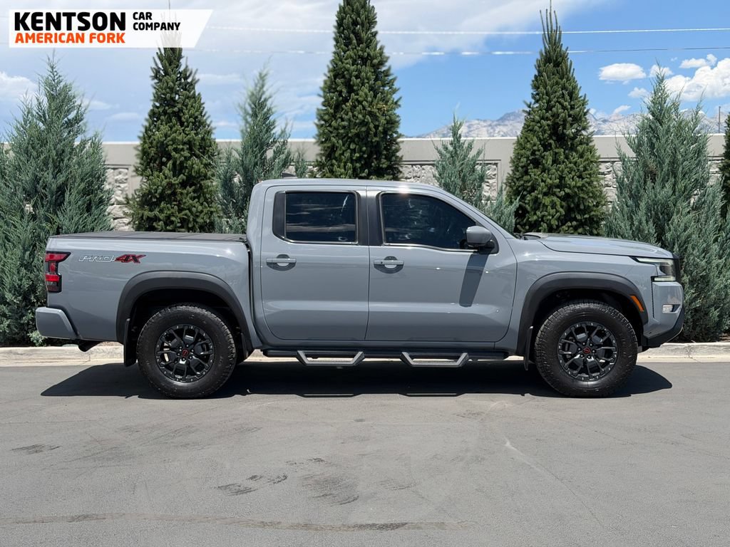 Used 2023 Nissan Frontier 4x4 Crew Cab image 9