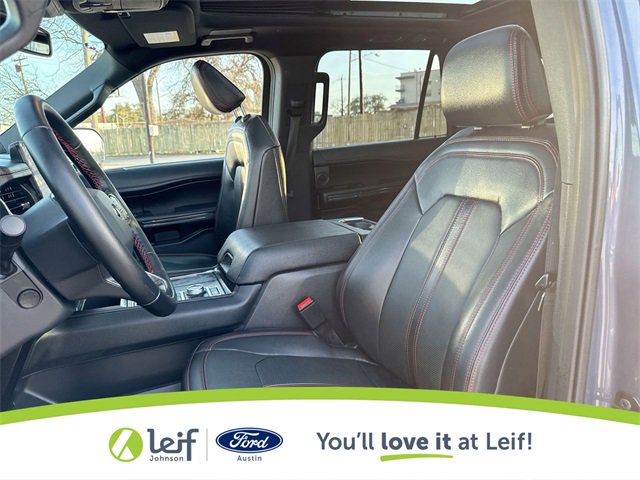 Used 2023 Ford Expedition Limited image 17