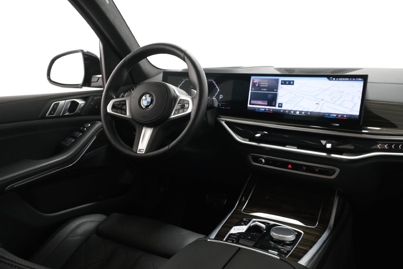 Used 2025 BMW X7 xDrive40i w/ M Sport Package AWD/4WD image 10