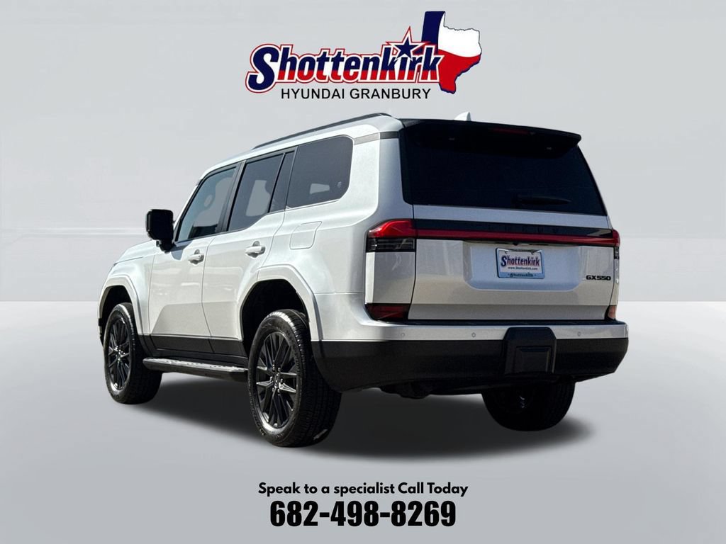 Used 2025 Lexus GX 550 w/ Accessory Package (2T) AWD/4WD image 8
