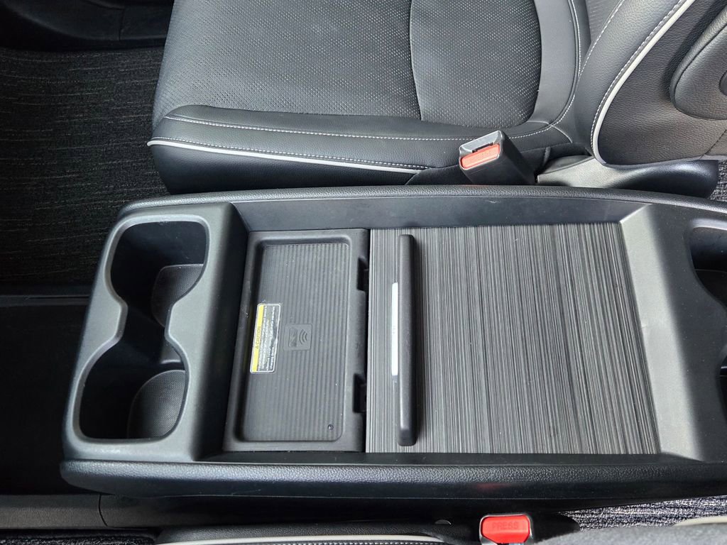 Used 2024 Honda Odyssey Elite image 24