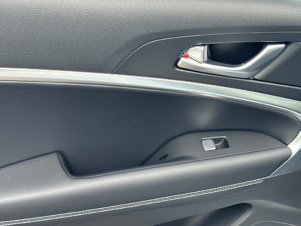 New 2026 Genesis G70 2.5T RWD image 20