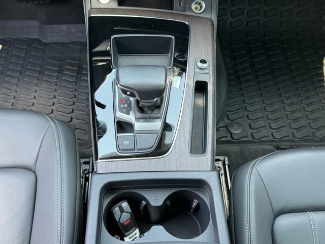 Used 2023 Audi Q5 2.0T Premium Plus w/ Premium Plus Package AWD/4WD image 24