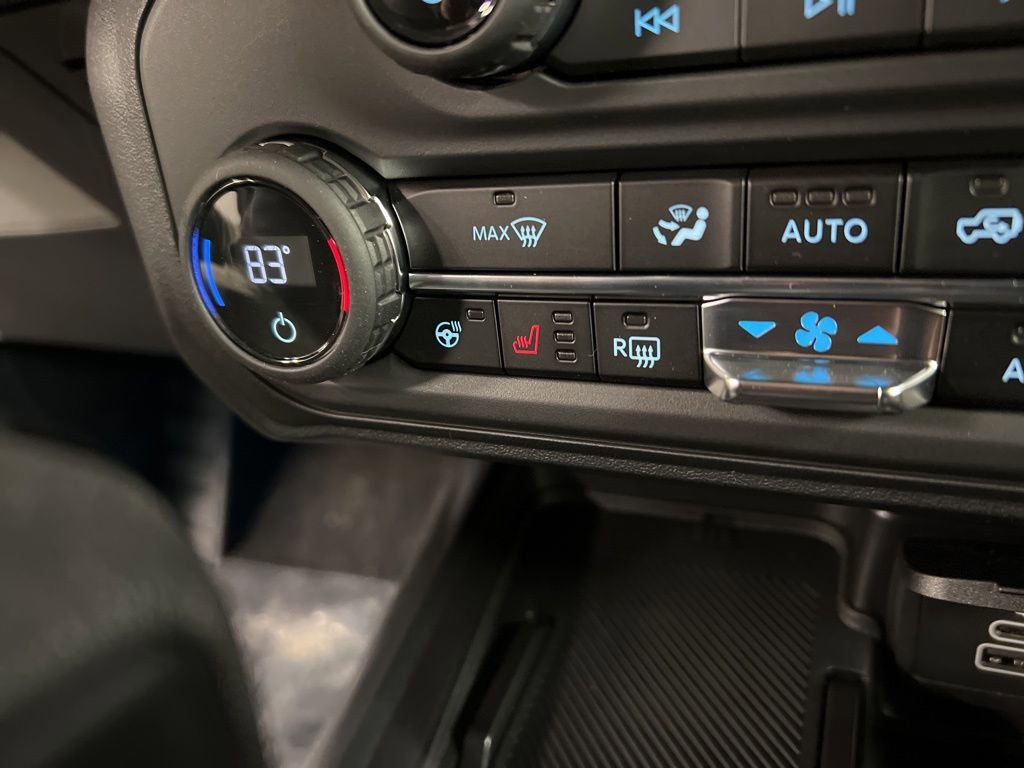 New 2026 Ford Bronco Badlands image 14