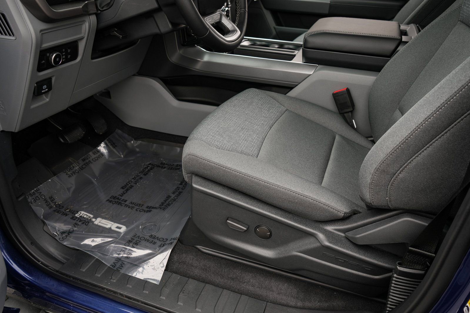 New 2026 Ford F150 XLT w/ XLT Chrome Appearance Package image 17