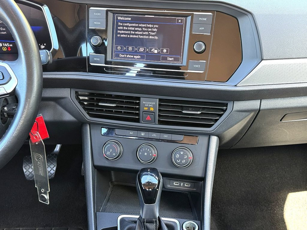 Certified 2024 Volkswagen Jetta S FWD image 30