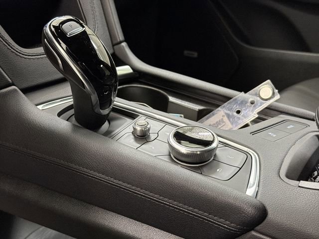 Certified 2025 Cadillac XT6 Sport w/ Platinum Package image 23