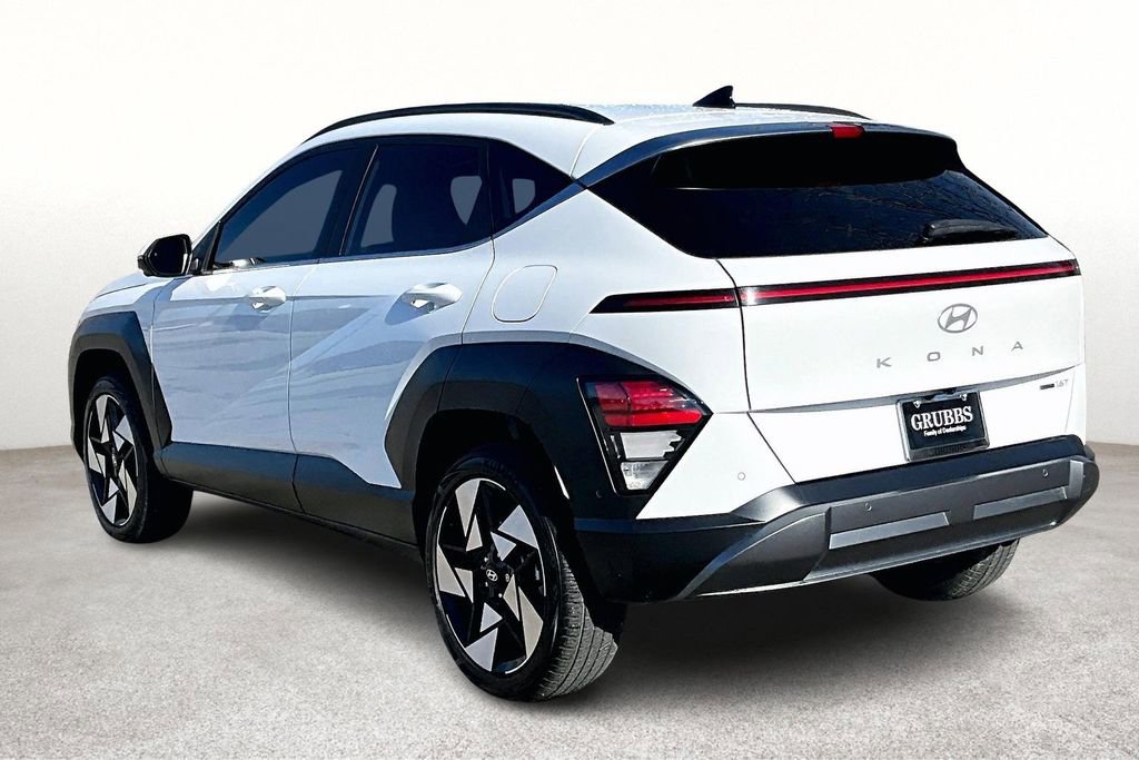 Used 2024 Hyundai Kona Limited image 16